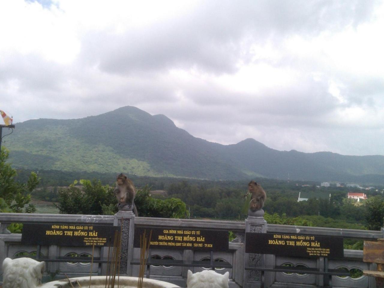 Nha Nghi Hanh Minh Chi Khu Co Ong Exteriér fotografie